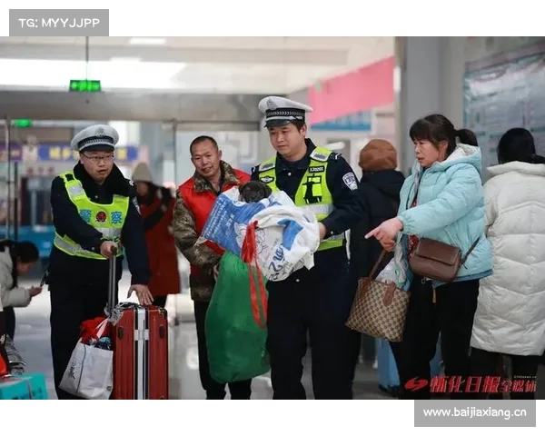 平凡善举传递温暖点亮生活每个角落 平凡善举传递温暖点亮生活每个角落